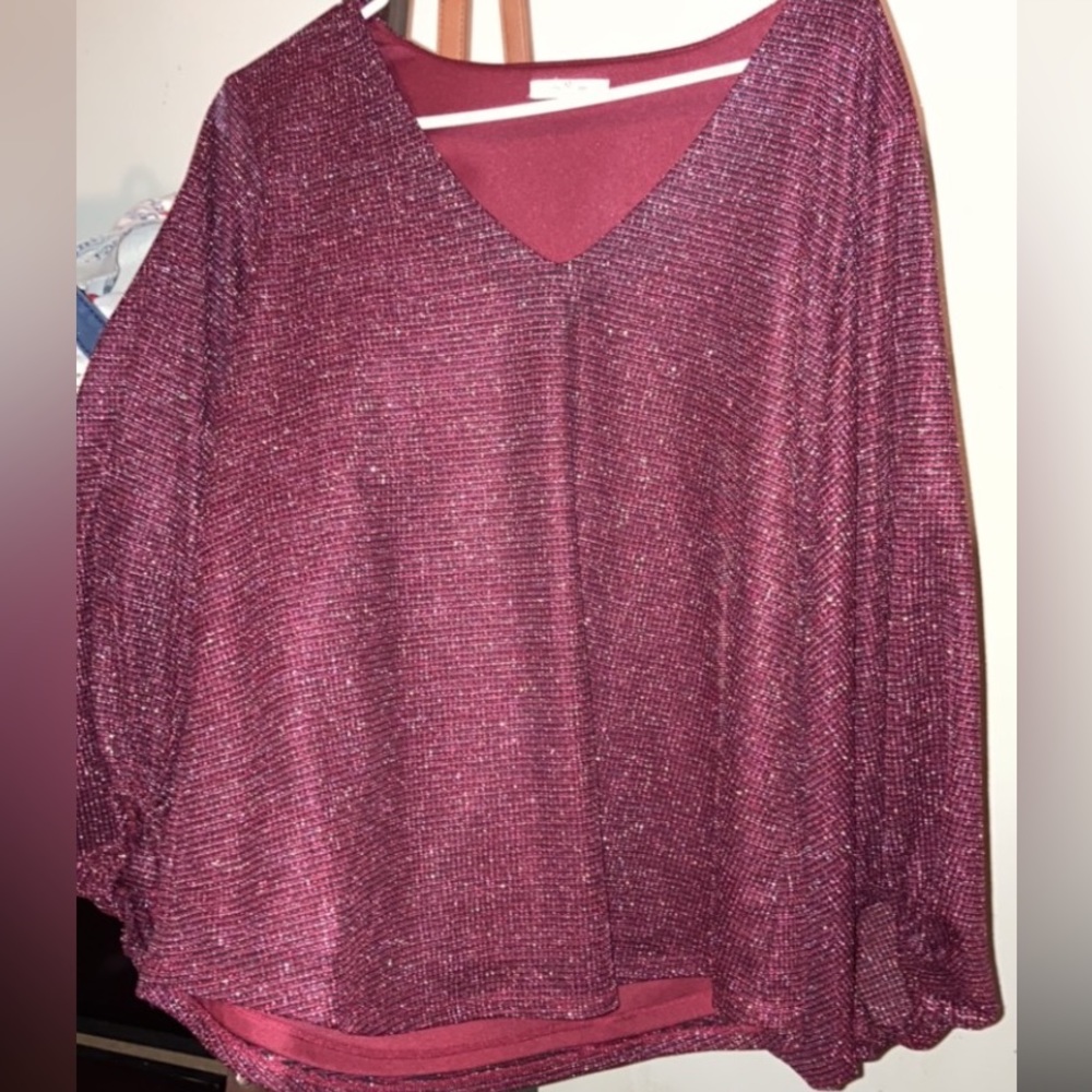 Dark Red Sparkle blouse🌹
